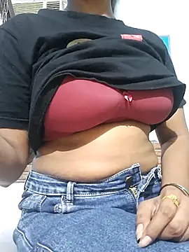 Snapshot of DOLI_cut chatting on 06/21/26, 07:36 DOLI cut online show from 06/21/26, 07:36