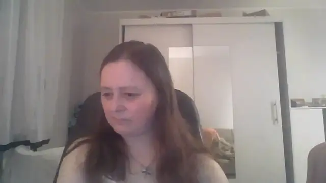 TaylorLovely online show from 06/20/26, 08:14
