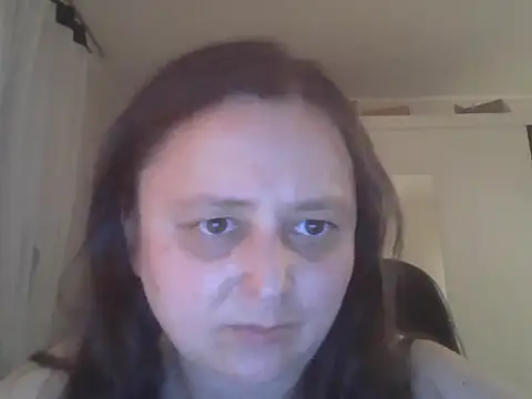 TaylorLovely online show from 06/26/26, 08:03