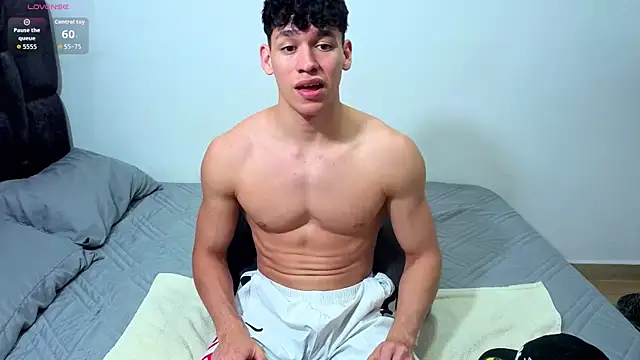 Snapshot of Luke_Muscle chatting on 07/09/26, 01:28 Luke Muscle online show from 07/09/26, 01:28