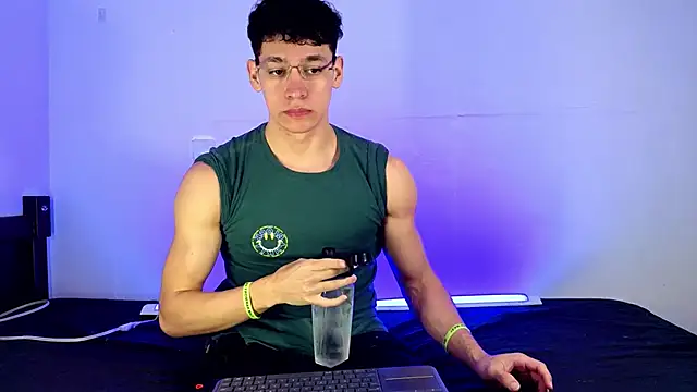 Luke Muscle online show from 05/28/26, 12:33