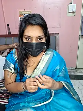 Snapshot of Hornyreshma chatting on 06/17/26, 09:30 Hornyreshma online show from 06/17/26, 09:30