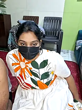 Snapshot of Hornyreshma chatting on 07/07/26, 05:38 Hornyreshma online show from 07/07/26, 05:38