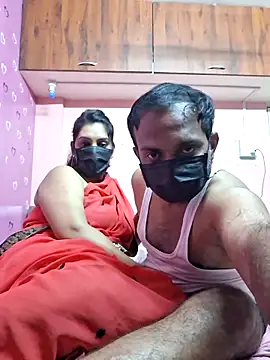 Snapshot of Hornyreshma chatting on 06/03/26, 10:49 Hornyreshma online show from 06/03/26, 10:49