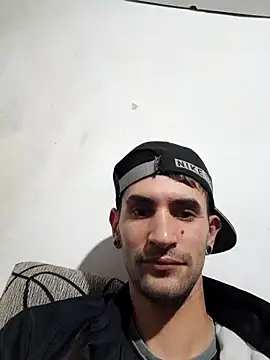 cristofer3885 online show from 05/27/26, 02:52