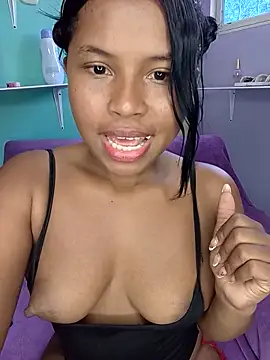 Snapshot of keniat_19 chatting on 06/14/26, 04:52 keniat 19 online show from 06/14/26, 04:52