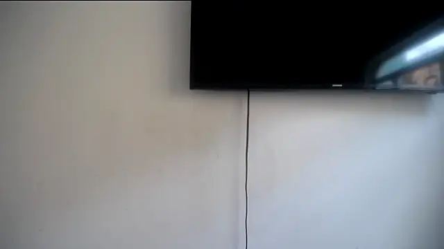 Fox Loves online show from 06/10/26, 07:15