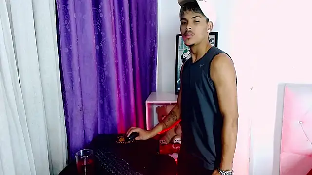 Angel foxc13 online show from 07/11/26, 03:07
