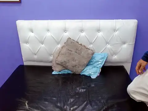 Angel foxc13 online show from 05/31/26, 04:02