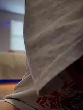 lil martian online show from 12/04/25, 04:06