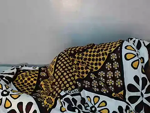 Snapshot of lue_bianca chatting on 05/31/26, 12:16 lue bianca online show from 05/31/26, 12:16