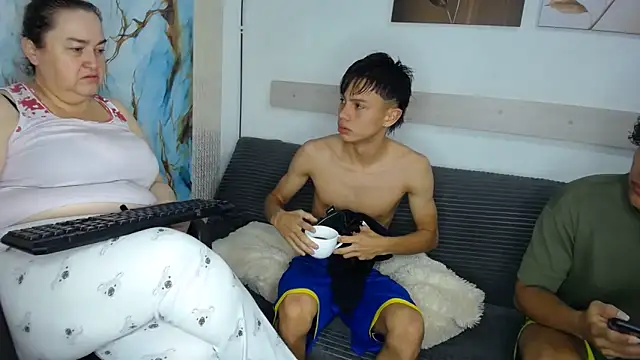 Mercilessly SEXPERVER online show from 06/14/26, 10:49