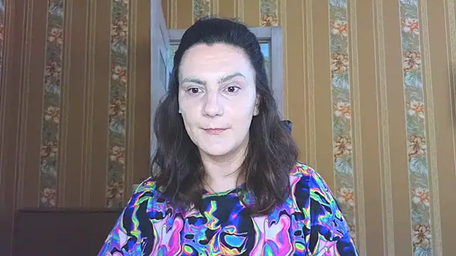 warm pearl online show from 05/29/26, 12:11