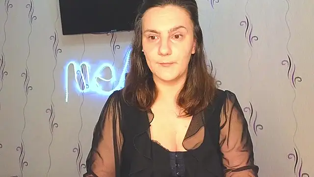 warm pearl online show from 05/22/26, 03:48