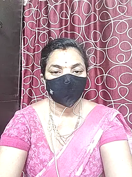 Snapshot of Leela_555 chatting on 06/26/26, 11:54 Leela 555 online show from 06/26/26, 11:54
