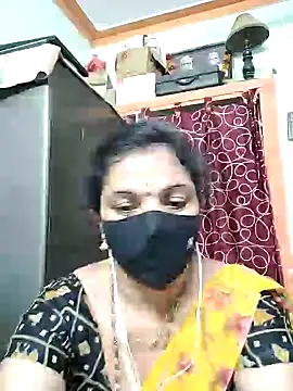 Snapshot of Leela_555 chatting on 06/06/26, 05:40 Leela 555 online show from 06/06/26, 05:40