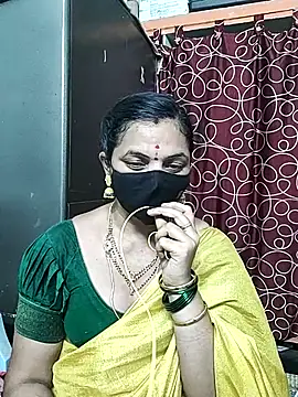Snapshot of Leela_555 chatting on 07/01/26, 05:41 Leela 555 online show from 07/01/26, 05:41