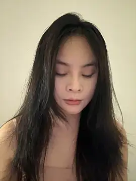 Snapshot of enen-123 chatting on 06/10/26, 01:34 enen-123 online show from 06/10/26, 01:34
