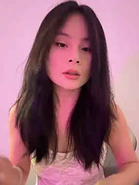 Snapshot of enen-123 chatting on 06/11/26, 12:46 enen-123 online show from 06/11/26, 12:46