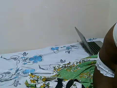 kinky nymo online show from 05/23/26, 12:26