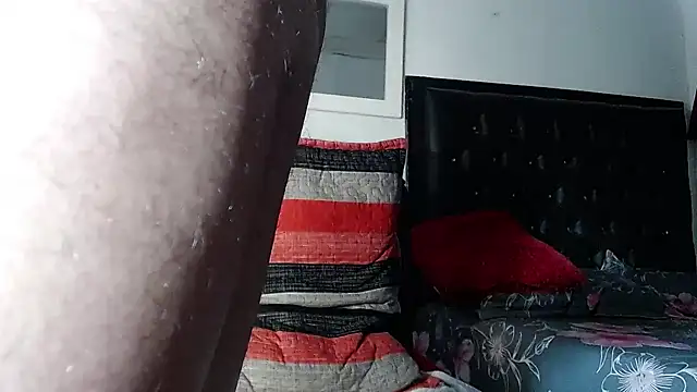 angelo cox online show from 11/18/25, 08:23