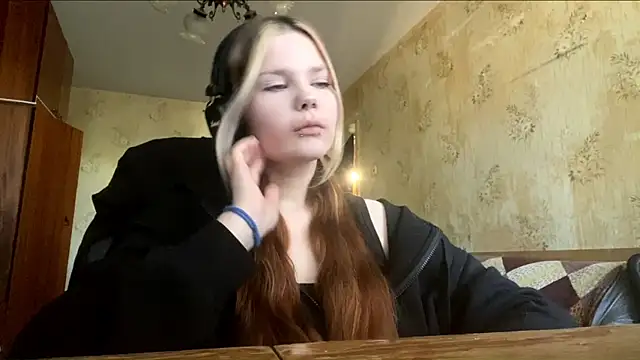 SusanaLeichty online show from 06/01/26, 06:24