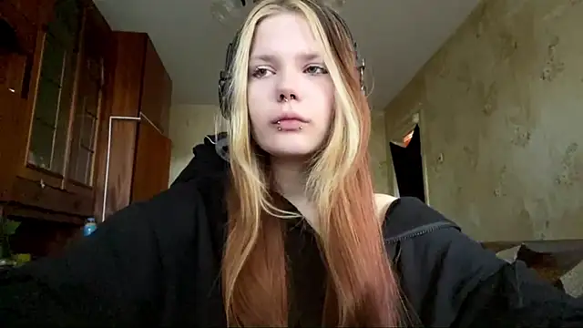 SusanaLeichty online show from 05/24/26, 08:36