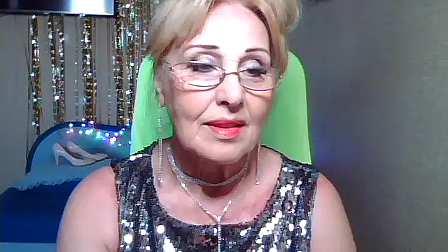 Snapshot of Wena-Sweety chatting on 05/25/26, 04:34 Wena-Sweety online show from 05/25/26, 04:34