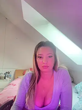 Evelina Nelson online show from 06/14/26, 07:26