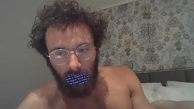 YouareDaddysgirl online show from 05/30/26, 03:57
