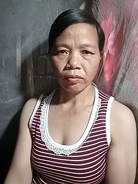 Snapshot of Elfledaa chatting on 07/02/26, 02:45 Elfledaa online show from 07/02/26, 02:45