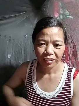 Snapshot of Elfledaa chatting on 07/09/26, 10:20 Elfledaa online show from 07/09/26, 10:20