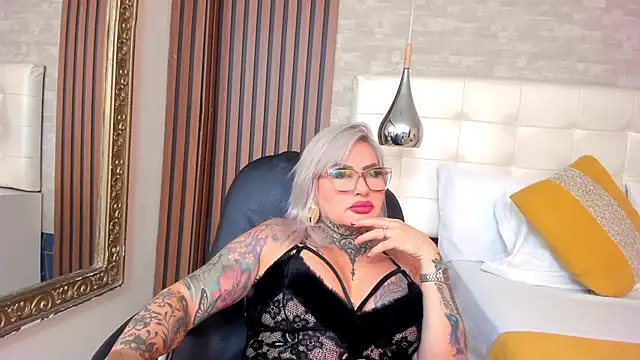 ArianaMora online show from 05/30/26, 12:00