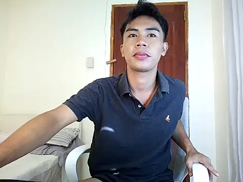 Snapshot of alejandro_fernando chatting on 05/26/26, 11:47 alejandro fernando online show from 05/26/26, 11:47