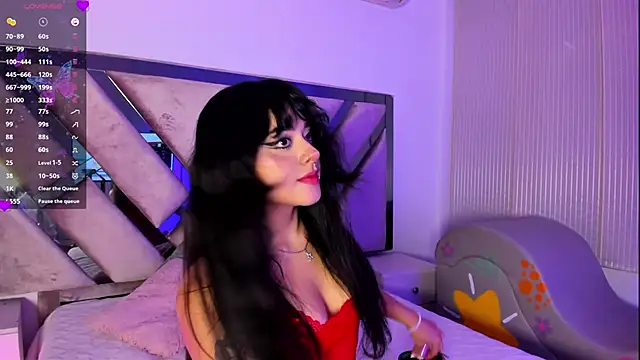 Elena Tylor online show from 06/16/26, 08:09