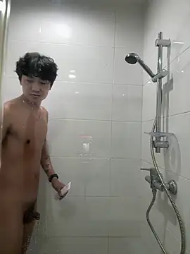Snapshot of YourBadboy718 chatting on 07/06/26, 05:03 YourBadboy718 online show from 07/06/26, 05:03