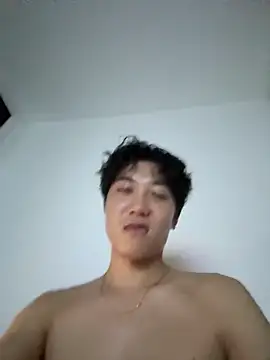 Snapshot of YourBadboy718 chatting on 06/17/26, 06:29 YourBadboy718 online show from 06/17/26, 06:29