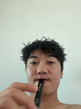 YourBadboy718 online show from 05/26/26, 08:34