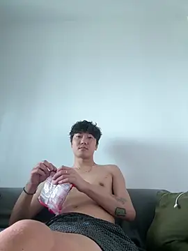 YourBadboy718 online show from 05/23/26, 05:39