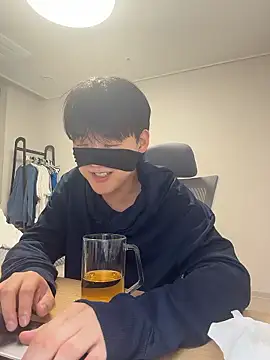 k-kinky online show from 06/06/26, 06:35