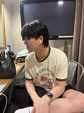 k-kinky online show from 07/06/26, 12:23
