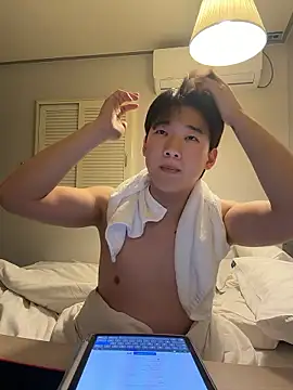 k-kinky online show from 06/12/26, 09:18