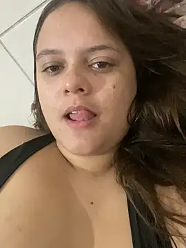 Snapshot of Laryssinha_69 chatting on 06/11/26, 01:08 Laryssinha 69 online show from 06/11/26, 01:08