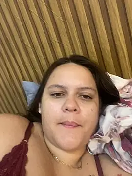 Snapshot of Laryssinha_69 chatting on 07/10/26, 01:49 Laryssinha 69 online show from 07/10/26, 01:49