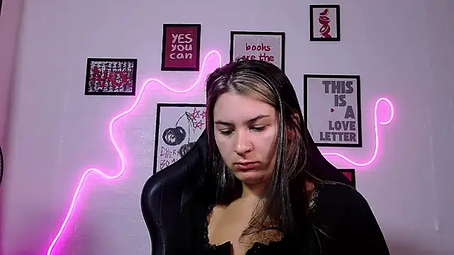 AlisaFrost online show from 06/01/26, 01:55