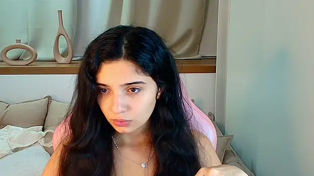 Snapshot of Rose_Desiree chatting on 06/25/26, 11:04 Rose Desiree online show from 06/25/26, 11:04
