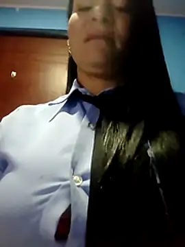 Snapshot of MONSERRAT_ETHAN chatting on 06/23/26, 11:58 MONSERRAT ETHAN online show from 06/23/26, 11:58