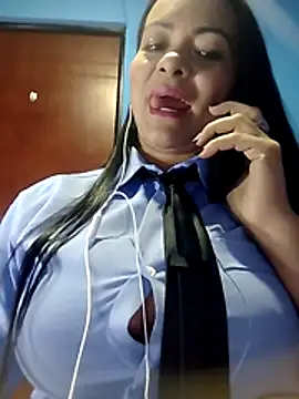 Snapshot of MONSERRAT_ETHAN chatting on 07/10/26, 03:28 MONSERRAT ETHAN online show from 07/10/26, 03:28