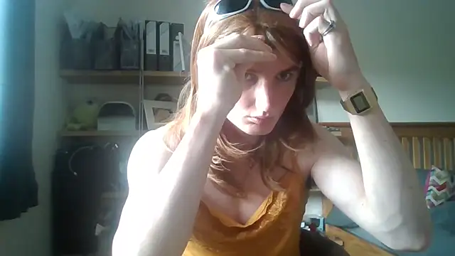 Snapshot of Gabriella_x21 chatting on 06/18/26, 11:48 Gabriella x21 online show from 06/18/26, 11:48