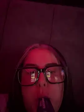 Starrayy97 online show from 06/09/26, 02:12